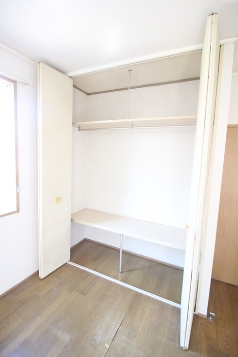 物件内観写真9　(収納)