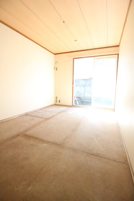 物件内観写真10　(居室)