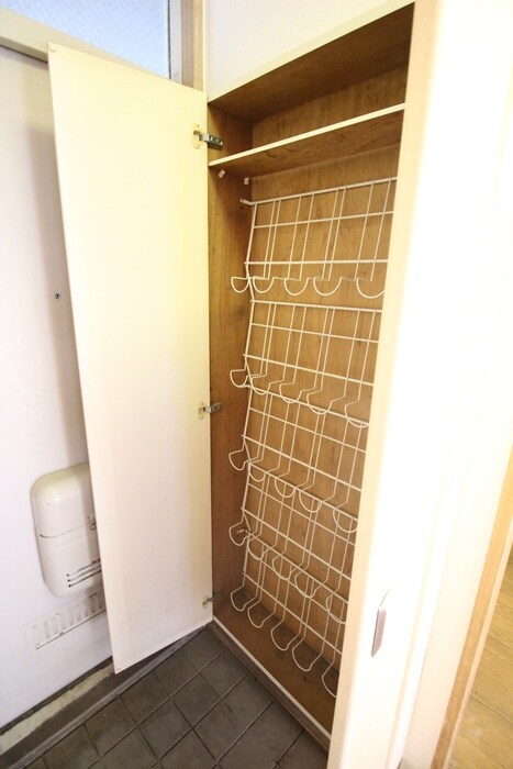 物件内観写真18　(靴箱)