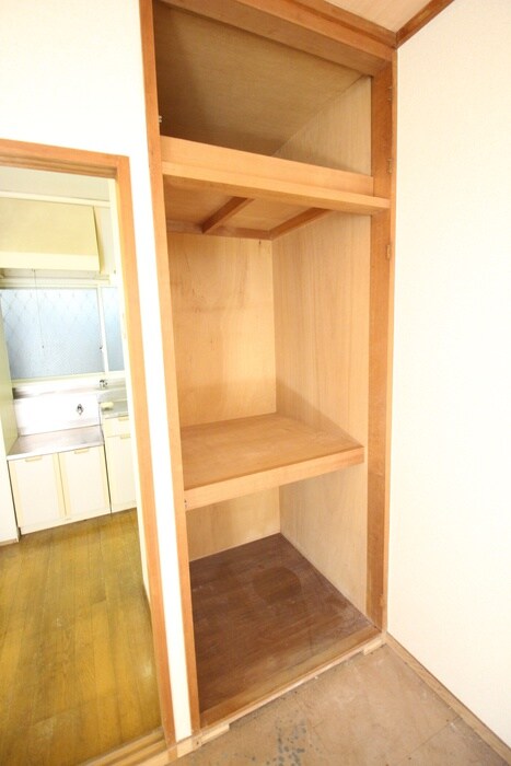 物件内観写真20　(収納)
