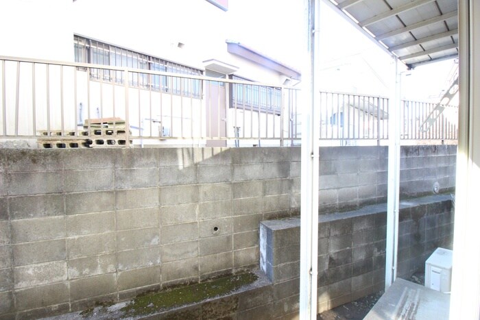 物件内観写真22　(室内からの展望)