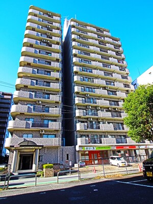 ﾗｲｵﾝｽﾞﾏﾝｼｮﾝ海老名第３(305)外観写真