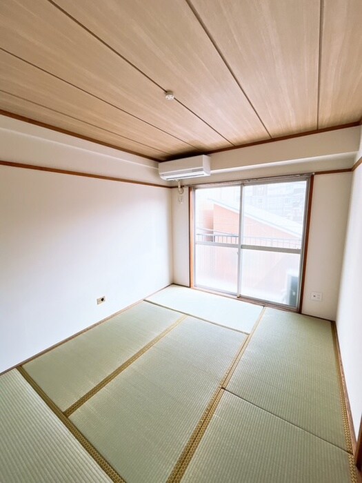 物件内観写真11　(居室)