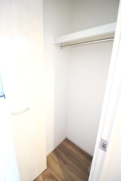 物件内観写真11　(収納)
