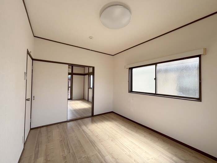 物件内観写真8　(居室)