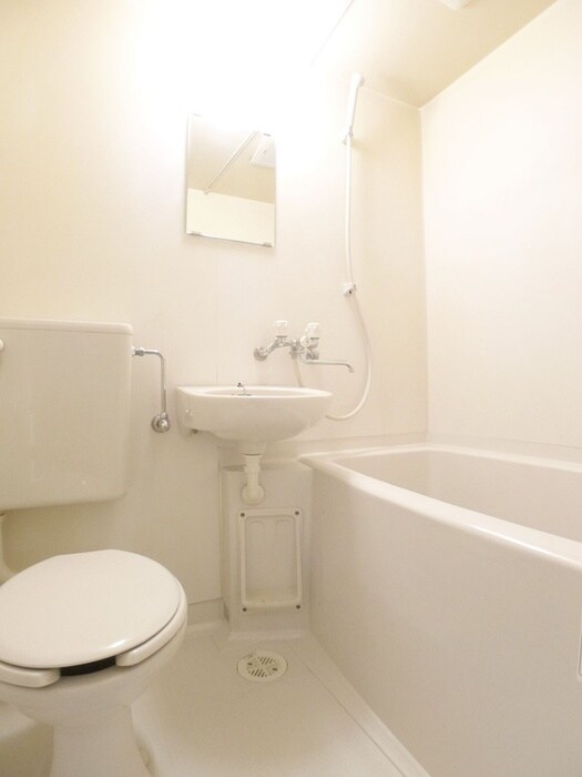 物件内観写真12　(バス／シャワールーム等)