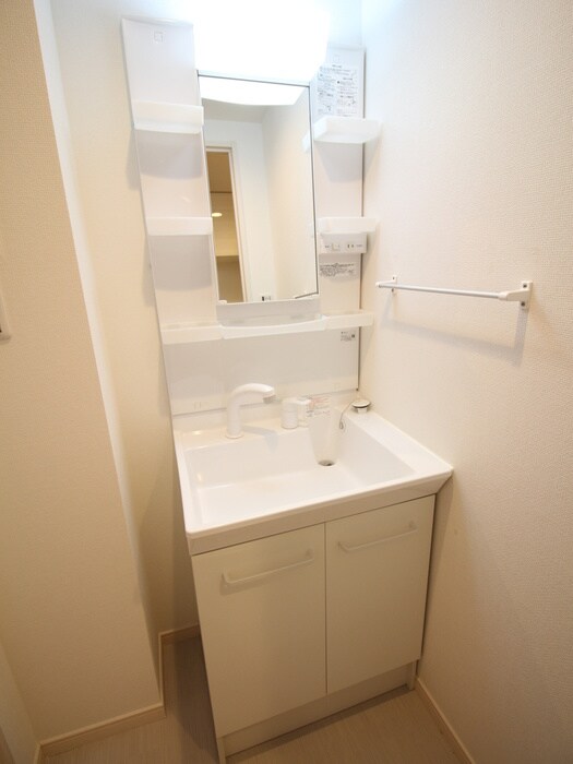 物件内観写真13　(洗面)