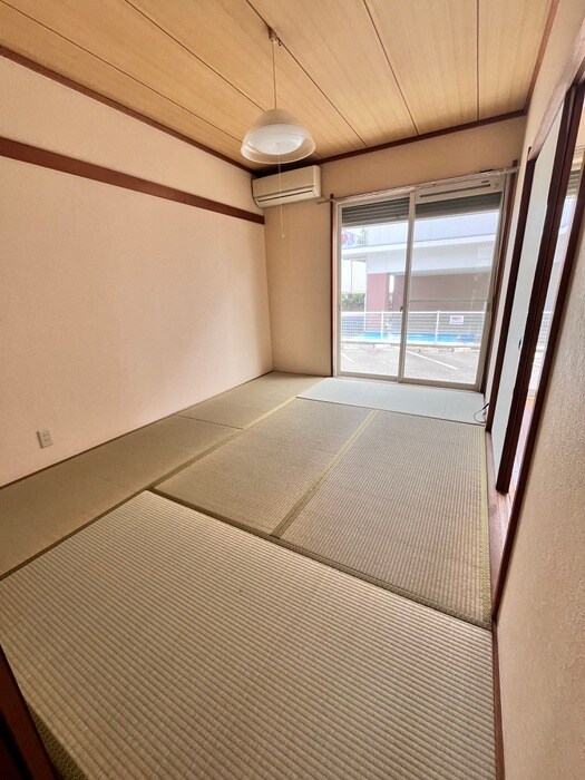 物件内観写真15　(居室)