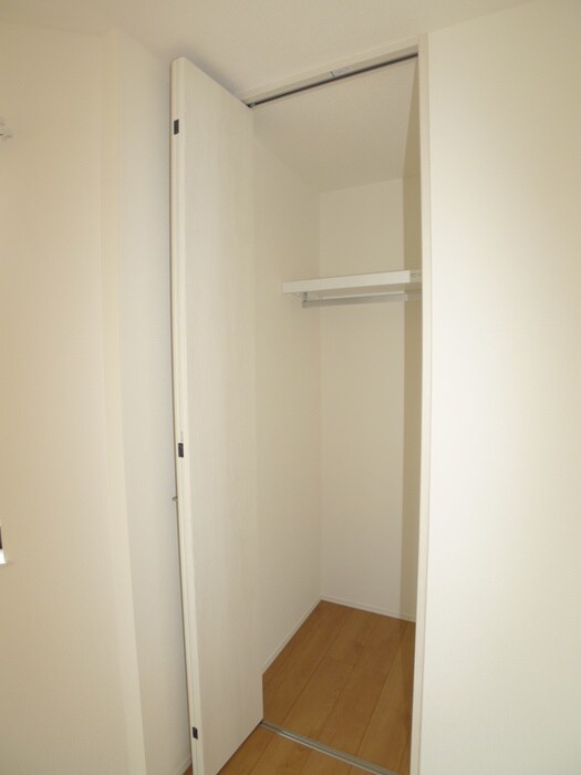 物件内観写真7　(収納)