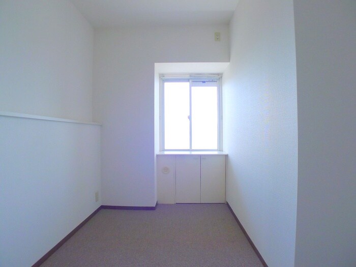 物件内観写真21　(居室)