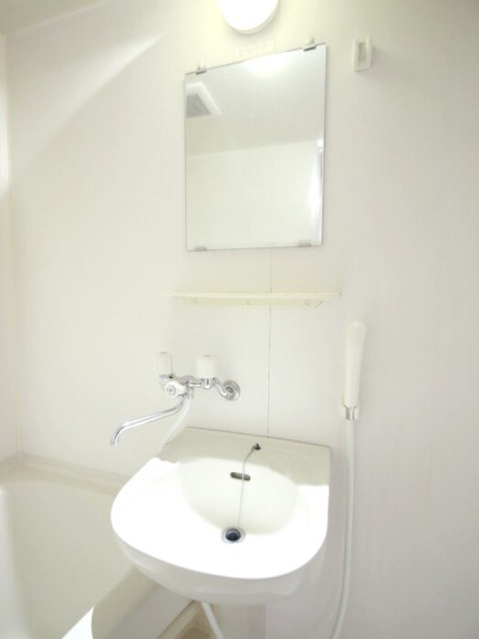 物件内観写真13　(洗面)