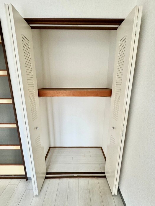 物件内観写真8　(収納)