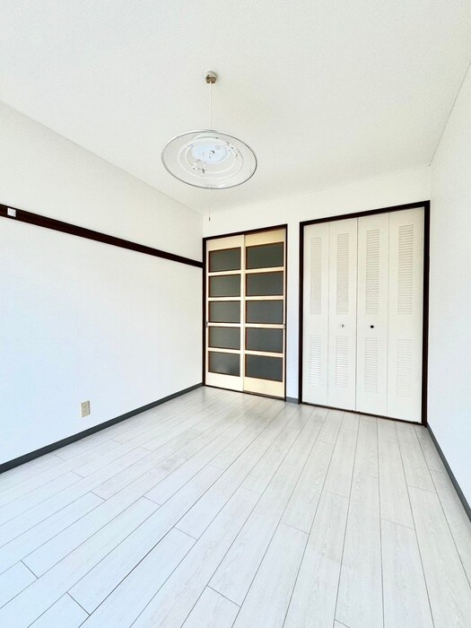 物件内観写真16　(居室)