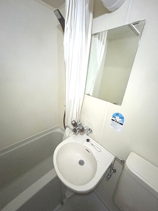 物件内観写真13　(洗面)