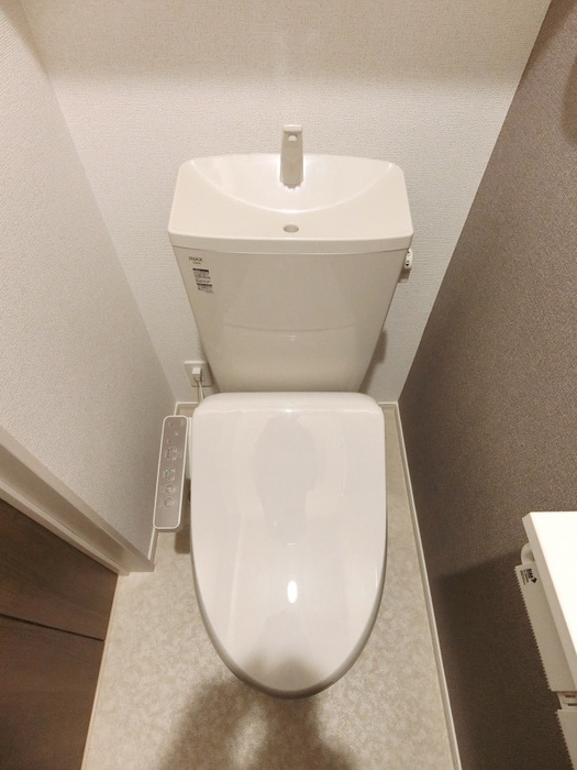 物件内観写真13　(トイレ)