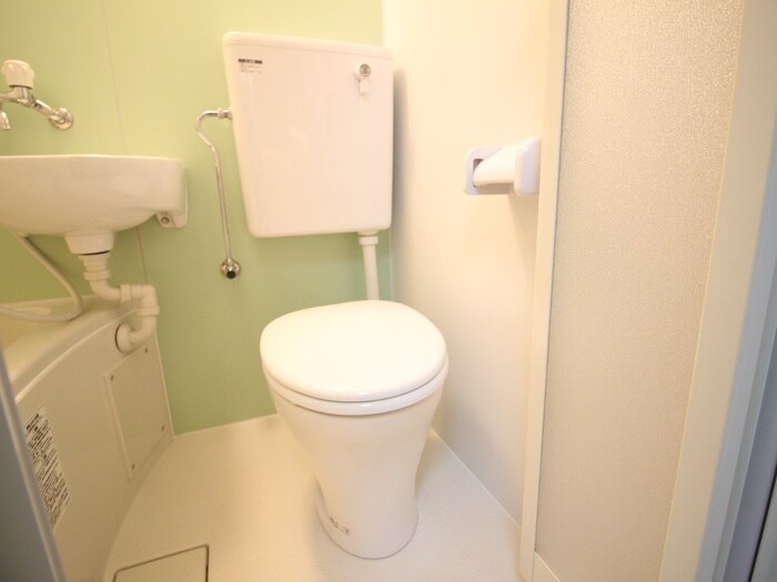 物件内観写真13　(トイレ)