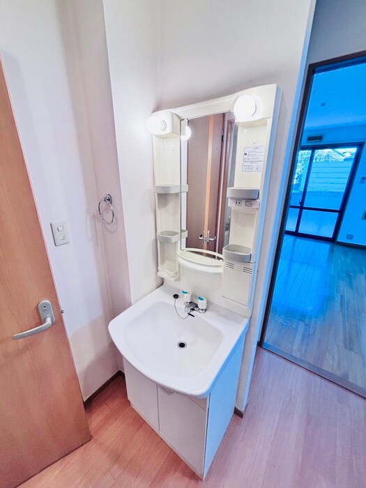 物件内観写真10　(洗面)