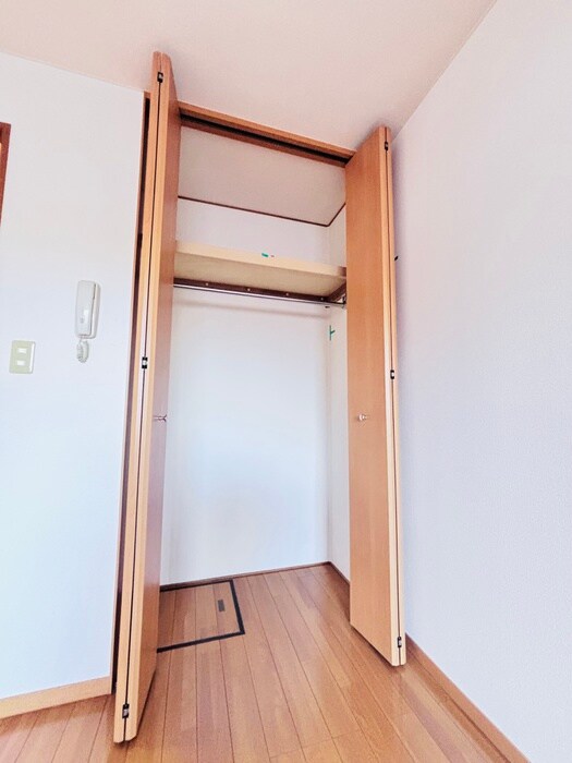 物件内観写真14　(収納)