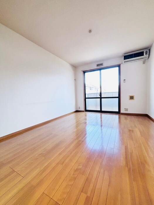 物件内観写真18　(居室)