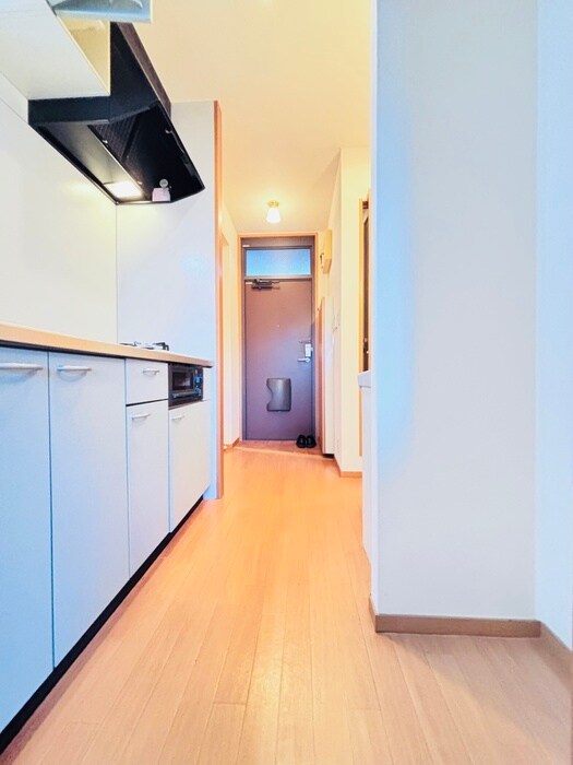 物件内観写真21　(廊下)