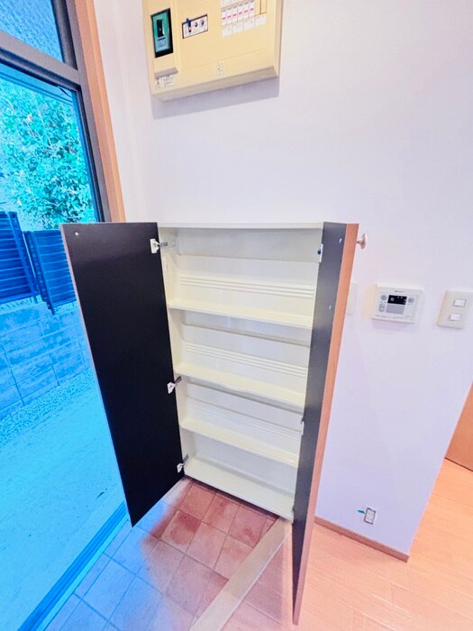 物件内観写真22　(靴箱)