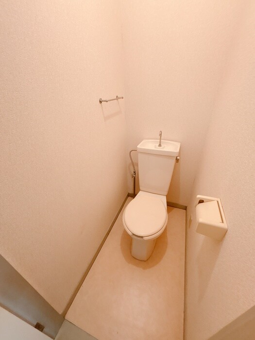 物件内観写真11　(トイレ)