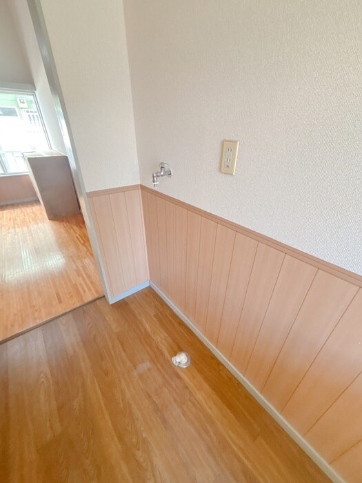 物件内観写真15　(洗濯機置場)