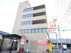 アルスモトムラ外観写真