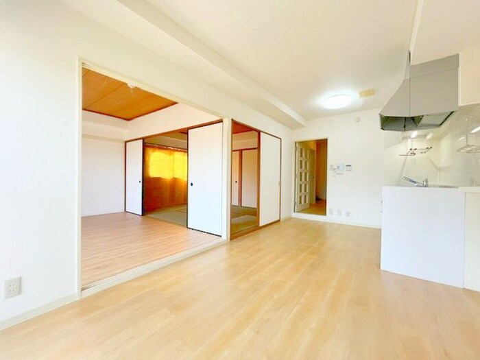 物件内観写真8　(居室)