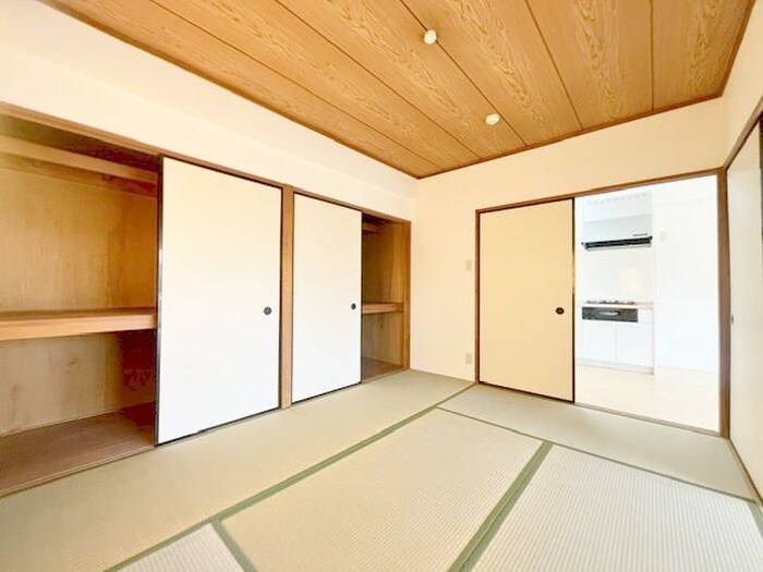 物件内観写真10　(居室)