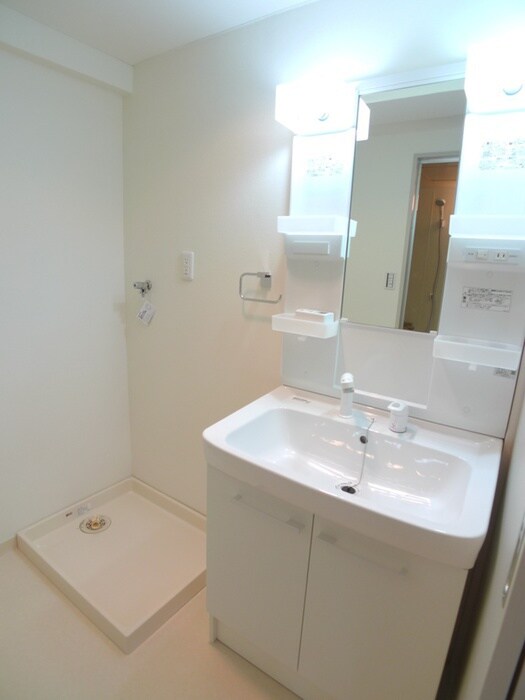 物件内観写真10　(洗面)