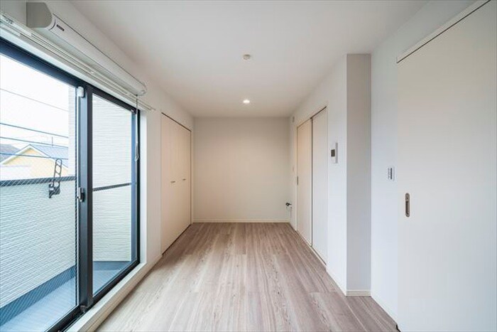 物件内観写真8　(居室)