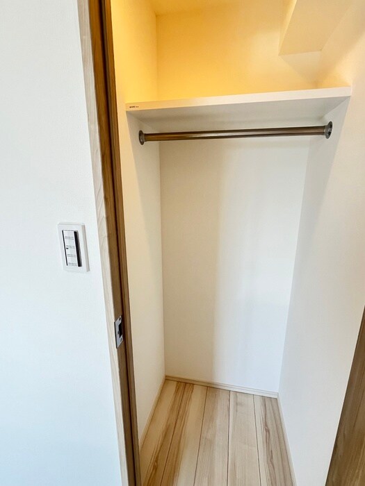 物件内観写真11　(収納)