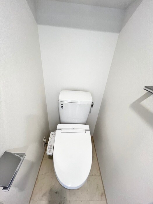 物件内観写真16　(トイレ)