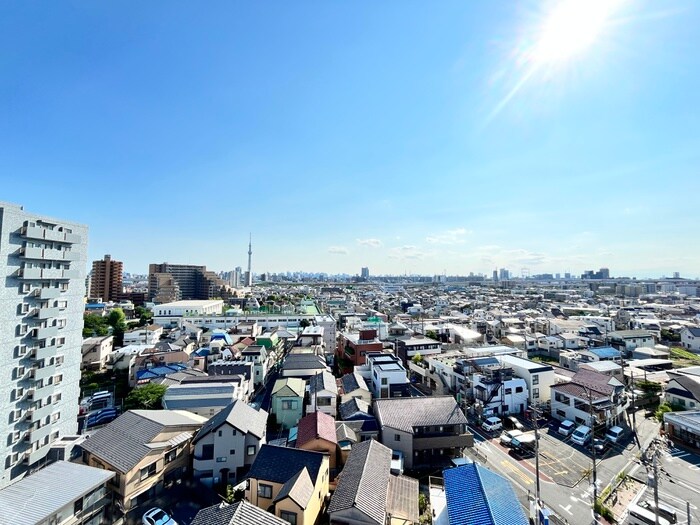 物件内観写真22　(室内からの展望)