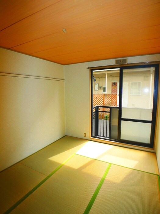 物件内観写真11　(ベランダ・バルコニー)