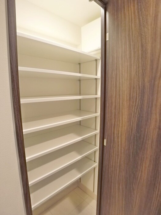 物件内観写真20　(靴箱)