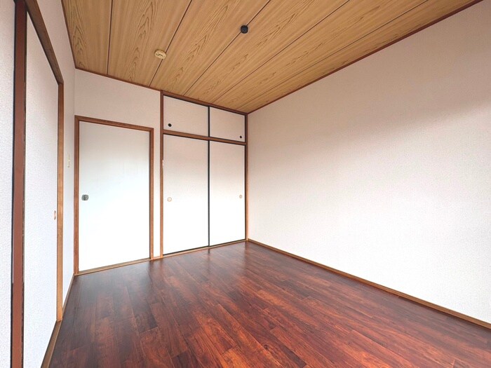 物件内観写真9　(居室)