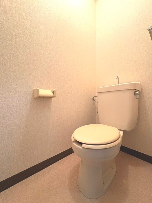 物件内観写真15　(トイレ)