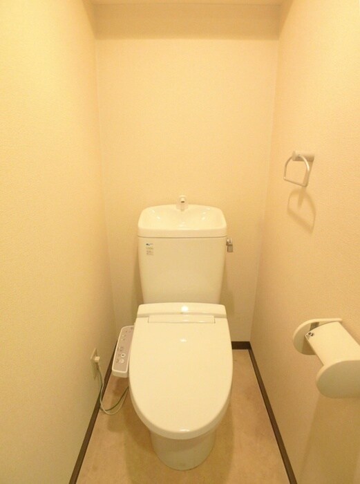 物件内観写真14　(トイレ)