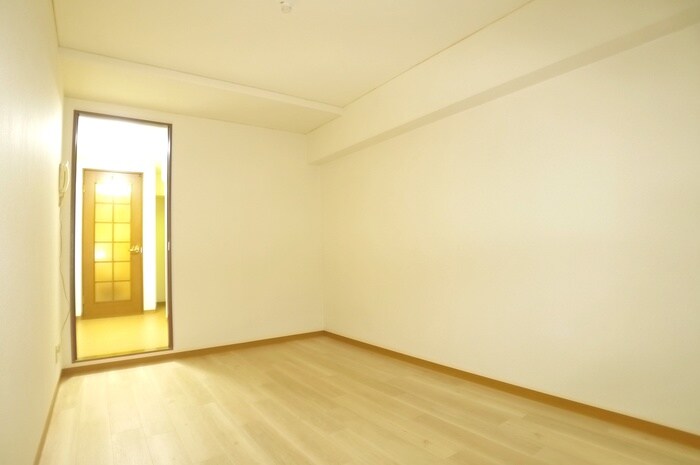 物件内観写真13　(居室)