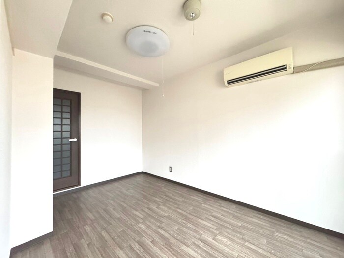 物件内観写真14　(居室)