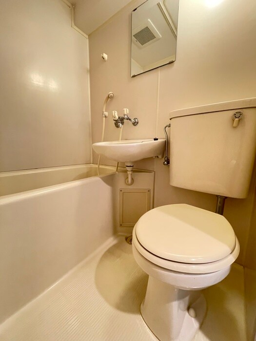 物件内観写真11　(トイレ)