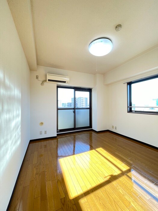 物件内観写真19　(居室)