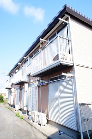 コーポいけのうえ外観写真