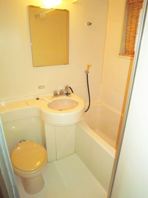 物件内観写真8　(バス／シャワールーム等)