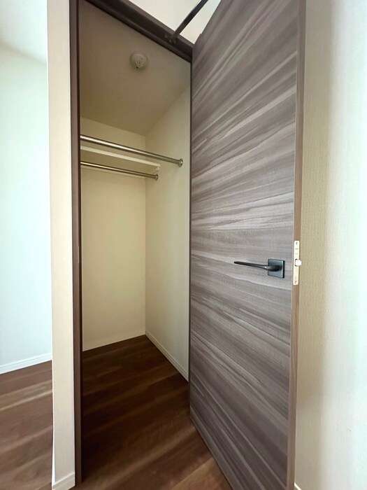 物件内観写真13　(収納)