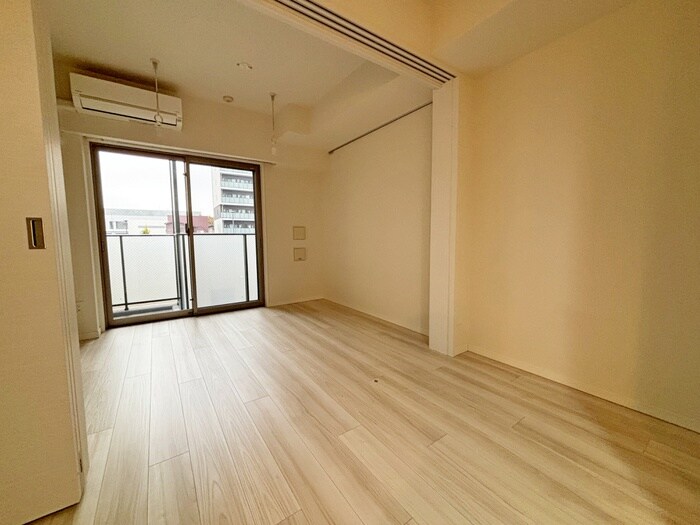 物件内観写真19　(居室)