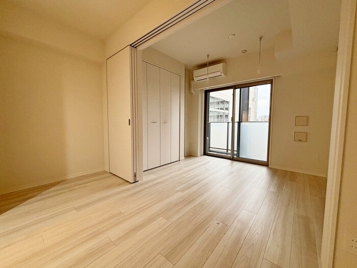 物件内観写真21　(居室)