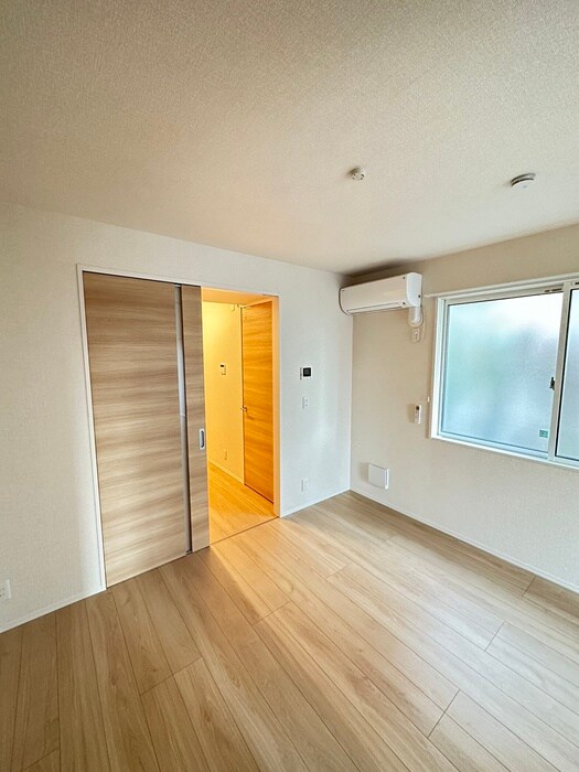 物件内観写真19　(居室)